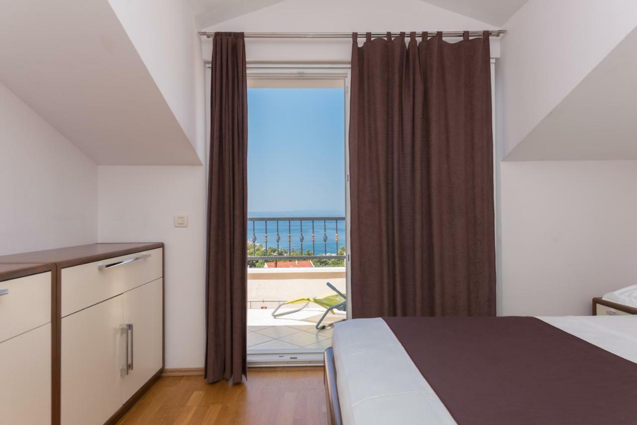 Apartments Naja Makarska Esterno foto