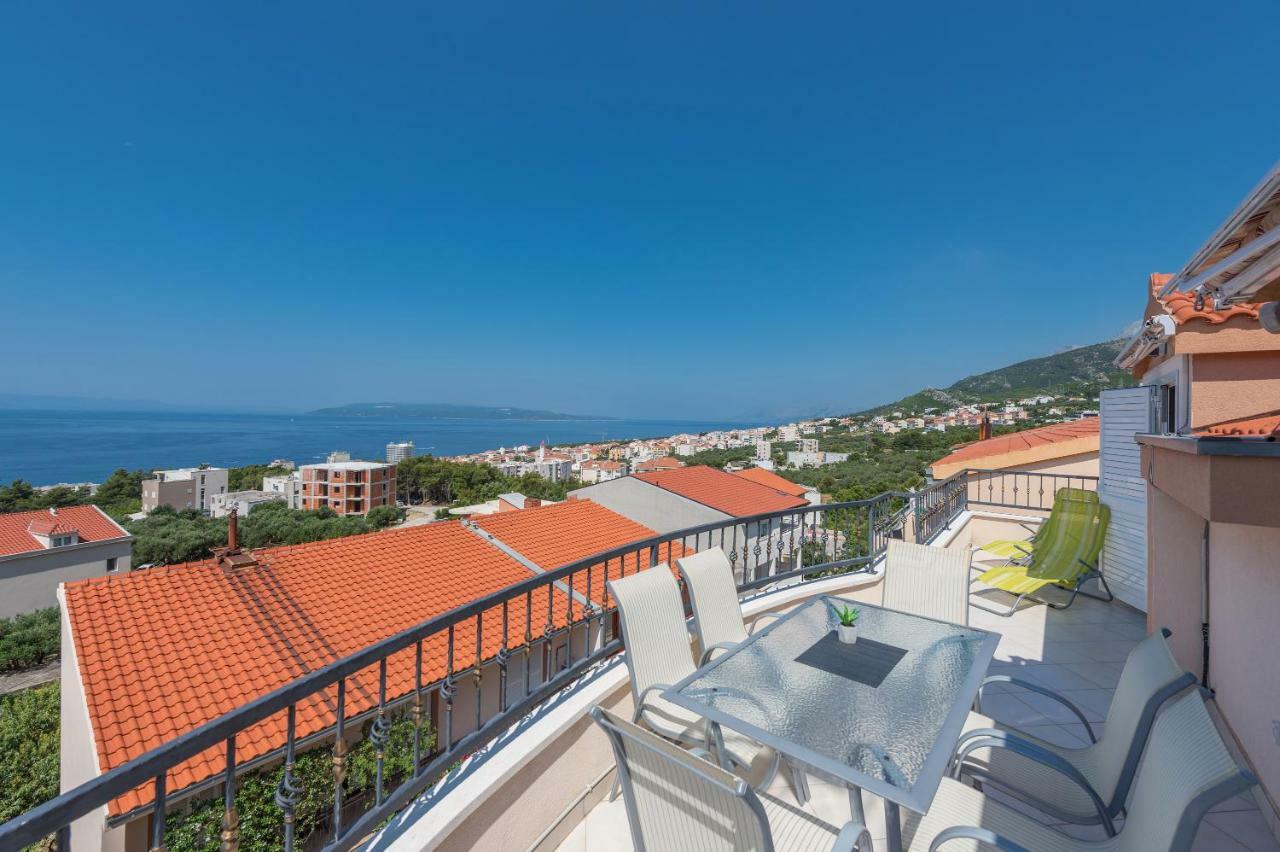 Apartments Naja Makarska Esterno foto